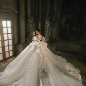 Lsxy41 nouvelle <span class=keywords><strong>robe</strong></span> <span class=keywords><strong>de</strong></span> mariée <span class=keywords><strong>de</strong></span> Style rétro français, haut tubulaire mince, industrie lourde, <span class=keywords><strong>grande</strong></span> queue, 2022 - Product Image 6