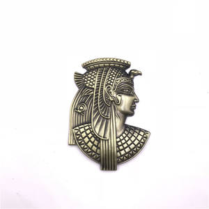 Abridor de Botellas con Forma de Pirámide Egipcia, Imán Metálico Marroquí para Refrigerador, Recuerdo Turístico - Product Image 3