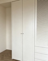 Armoire Crème Gain de Place, Dressing Sur Mesure pour Chambre Compacte