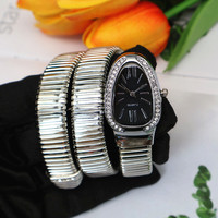 Montre-Bracelet Femme Luxueuse à Tête de Serpent Tendance et Unique, avec Long Bracelet Enroulé et Incrustations de Diamants, Montre à Quartz pour Femmes