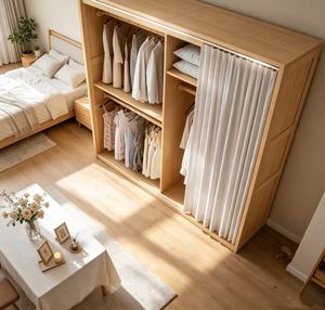 Armoire ouverte en chêne naturel de qualité supérieure avec porte à rideau et éclairage LED, organisateur de vêtements suspendus moderne et minimaliste pour chambre à coucher - Product Image 2