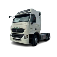Camion tracteur HOWO T7H460 d'occasion, modèle 2020, moteur 460 CV, transmission 6x4, cabine haute, cabine économique en carburant avec couchette