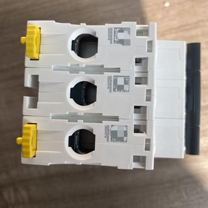 Interruptor de Circuito Original Nuevo A9F18363 con Buen Precio - Product Image 1