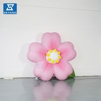 Modèle de cerisier gonflable géant rose personnalisé pour la publicité lors de festivals en plein air ou les fêtes sur le thème du printemps dans les parcs