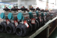 Vanne à boisseau sphérique en plastique Autorun, double union, en PVC, avec actionneur pneumatique, raccordement fileté