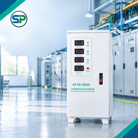 Stabilisateur de tension triphasé 380V 15kVA, régulateur automatique avec enroulement en cuivre de qualité et conception de refroidissement rapide