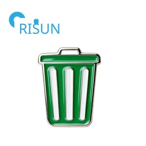 Venta al por mayor de fábrica, alfileres de basura de dibujos animados de esmalte duro suave, bolsa de basura, broche de alfiler de cubo de basura personalizado, insignia de alfiler esmaltado - Product Image 2