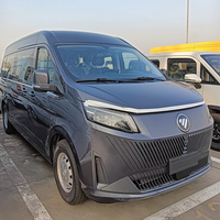 Mini-fourgonnette FOTON TOANO gris foncé 12 places, conduite à gauche, manuelle, diesel Euro 4, bus urbain, 3200 kg de charge utile, 111-130 km/h, réservoir de carburant 200 L