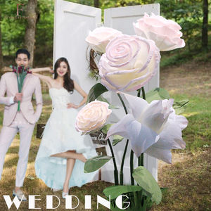 Decorazioni per matrimoni e feste artificiali in piedi giganti <span class=keywords><strong>fiori</strong></span> <span class=keywords><strong>di</strong></span> <span class=keywords><strong>carta</strong></span> crespa per san valentino e la festa della mamma - Product Image 3