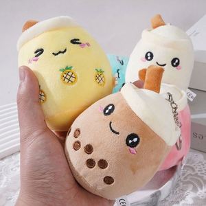 Porte-clés en peluche Boba Tea 12x8cm en gros, rembourré en coton PP, jouet en peluche doux pour enfants, cadeau en peluche personnalisé OEM - Product Image 1