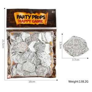 Accesorios para fiestas con temática de aventura: Cofre del Tesoro de monedas piratas dobladas en español para la diversión de los niños - Product Image 2