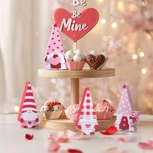 Juego de 4 duendes de madera para el Día de San Valentín, pequeños, de MDF, decoración para interiores, mesa, estante, chimenea - Product Image 4