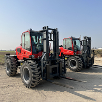 Hocheffizienter 4WD Gelenkter Geländestapler 1,5T-5 Tonnen Kompakter Diesel-Offroad-Gabelstapler mit Kleinem Wendekreis