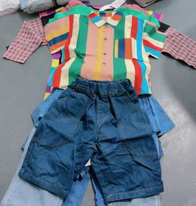 Conjunto de Roupas de Moda para Meninas no Verão, Top com Renda Listrado e Shorts de Jeans, Conjunto de Duas Peças - Product Image 6