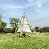 Tente Tipi de camping extérieure imperméable 4*4*5.8m pour 5+ personnes, en toile de polyester, résistante au soleil, idéale pour le glamping, les fêtes, les cafés, les restaurants et la plage