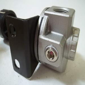 NOUVEAU - Équipement aérien AR200-03B-X113 - NSNP - Négociation possible - Product Image 3