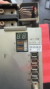 Amplificador Usado Completamente Probado Japan O K U M a MIV0404-1-B5 de Doble Eje, 4kW, 300V, 8.5A - Product Image 4