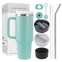 Gobelet isotherme personnalisé en acier inoxydable réutilisable de 40 oz avec poignée et paille pour l'aventure