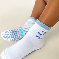 Chaussettes à poignée personnalisées à la mode pour femmes Pilates Ballet chaussettes de yoga en coton respirant de haute qualité avec logo Cusmton