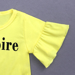 Venta al por Mayor de Conjuntos de Ropa para Niñas, Estilo Nuevo, Camiseta Ajustada y Jeans de Mezclilla para Niñas Pequeñas - Product Image 4