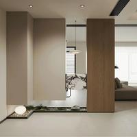Console d'entrée moderne en bois de frêne massif sur mesure avec rangement pour chaussures et éclairage LED pour hall d'entrée de petit appartement vertical et haut