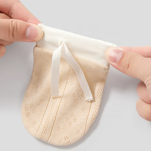 Nuevo diseño recién nacido tela de algodón mitones guantes transpirables guantes de mano niños durmiendo antiarañazos cara mitones - Product Image 3