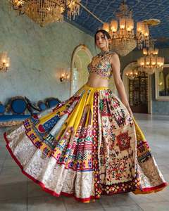 Tradicional último diseñador trabajo pesado hermosa ropa de novia seda Lehenga Choli para boda mujeres seda para mujeres y niñas - Product Image 3