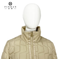 Classique léger matelassé femmes manteau mince Nylon tissus plié duvet de canard manteau avec ceinture en cuir matelassé doudounes dames
