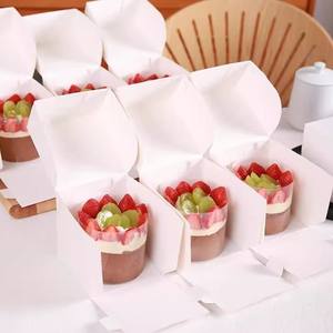 Boîte à gâteaux mousse exquise en carton blanc biodégradable, pliable, carrée, petite, pour cadeaux et collations, vente en gros - Product Image 4