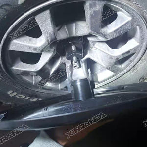 Pour <span class=keywords><strong>Suzuki</strong></span> <span class=keywords><strong>Jimny</strong></span> pièces JB64 accessoires garniture de couverture de pneu de secours arrière JB64W JB74 <span class=keywords><strong>2022</strong></span> 2023 2021 2023 2024 couverture d'habillage de roue de secours - Product Image 4