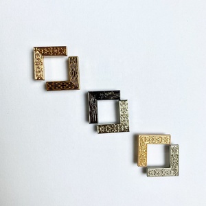 Bán Buôn Nút Thời Trang Tùy Chỉnh <span class=keywords><strong>Sanp</strong></span> Nút 12Mm Kim Loại Hợp Kim Snap Nút Túi Clip Góc Đồng Cổ Cho Hàng May Mặc - Product Image 2