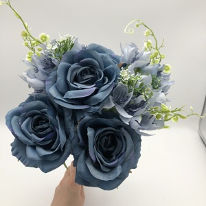 K-0060 Comprar en Línea <span class=keywords><strong>a</strong></span> Precio de Fábrica, Flores Artificiales OEM, Rosas Artificiales Realistas al Tacto, Ramo de Rosas Blancas Artificiales al por Mayor - Product Image 1