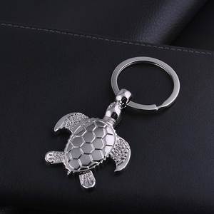 Wholesale Personalized Animal Keychain Car Pendants Exquisite Tortoise Metal Keychain Small Pendants - Product Image 5