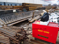 Machine à souder par inversion pour fixations de ponts
