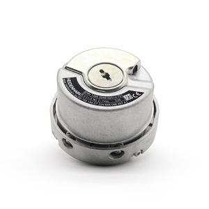 Heidenhain Ern 1385 2048 62S14-70 Incremental Encoder Flange <b>Mount</b> Horizontal Round End Terminal <b>Block</b> - Product Image 1