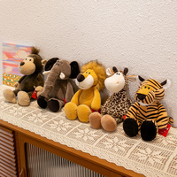 Vente en gros Nouvel arrivage de jouets en peluche lion et panda personnalisés animaux en peluche doux réalistes faits à la main poupées remplies de coton PP