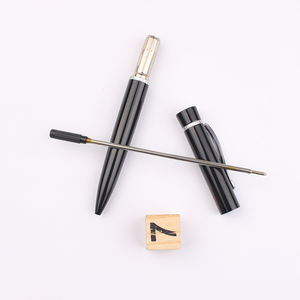 Stylo bille torsadé en métal noir en acier inoxydable avec logo d'entreprise haut de gamme, pointe de 1,0 mm, idéal comme cadeau - Product Image 5