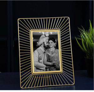 Cadre photo en métal de qualité supérieure Cadre photo doré à texture classique créatif de luxe Cadres photo modernes et créatifs pour mariage - Product Image 1