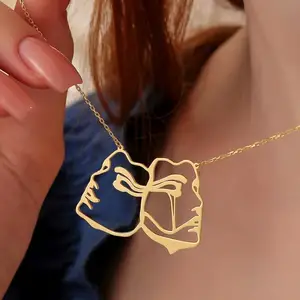 Kalung liontin klub teater baja tahan karat berlapis emas 18k perhiasan kustom kalung masker Drama minimalis tersedia stok