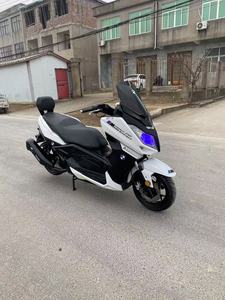 Scooter a Carburante T9 Land Cruiser con Ampio Display LCD, Adatto per Tour in Moto ed Esportabile - Product Image 3