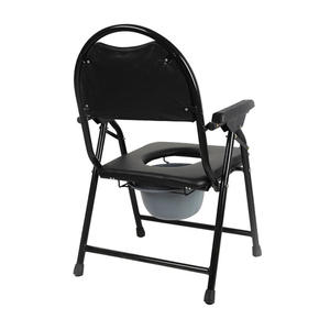 เก้าอี้นั่งชักโครกแบบพับได้สีดำพร้อมกระโถนแบบพกพาอเนกประสงค์สำหรับหญิงตั้งครรภ์และผู้สูงอายุโครงสร้างสแตนเลส - Product Image 3