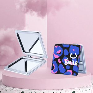 Miroir portable avec logo personnalisé, miroir en cuir <span class=keywords><strong>tendance</strong></span> à imprimé léopard, miroir spécial à main pour femmes - Product Image 1
