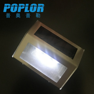 ไฟติดผนังโซลาร์เซลล์ Poplor แบบ 3 LED ทำจากอลูมิเนียมอัลลอยด์ สำหรับสวนภายนอกอาคาร พร้อมเซ็นเซอร์ตรวจจับแสง - Product Image 3