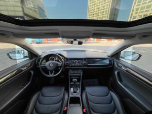 Vente flash : <span class=keywords><strong>Kodiaq</strong></span> d'occasion, modèle 2016, 2017, 2018, TSI330, 7 places, 2 roues motrices, édition luxe technologie - Product Image 3