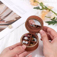 Organisateur de bijoux multifonction en cuir PU tendance, étui de voyage portable pour ranger les bagues, les clous d'oreilles et les bijoux