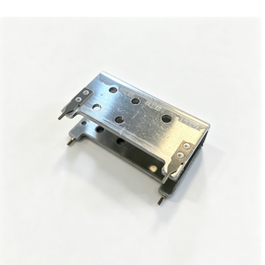 DEWIN Pièces de quincaillerie en acier inoxydable sur mesure, estampage, pliage, micro-riveting, bases de blindage électronique Ho Chi Minh - Product Image 1