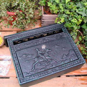 Buzón de metal para jardín, buzón vintage montado en la pared de bronce, Villa europea para decoración del hogar - Product Image 2