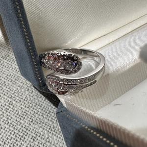 แหวนแฟชั่นวินเทจสไตล์ยุโรป-อเมริกัน เงินแท้ S925 ประดับเพชรทรงงูโบราณ ดีไซน์เรียบง่ายและทันสมัย - Product Image 5