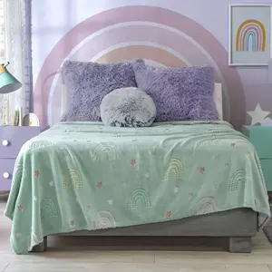 Couverture légère Dreams Vianney, tapis rectangulaire vert clair à motif arc-en-ciel, pour adultes, toutes saisons, en tissu peluche - Product Image 3