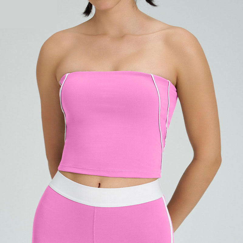 สีชมพูอ่อน